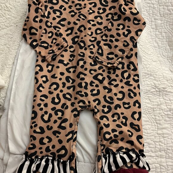 Boutique leopard print ruffle romper. - Picture 2 of 5